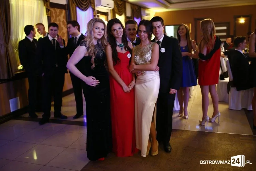 Podróż w czasie. Studniówka Kopernika 2015 (zdjęcia, wideo)
