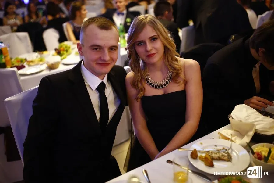 Podróż w czasie. Studniówka Kopernika 2015 (zdjęcia, wideo)