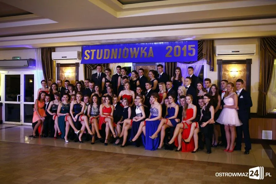 Podróż w czasie. Studniówka Kopernika 2015 (zdjęcia, wideo)