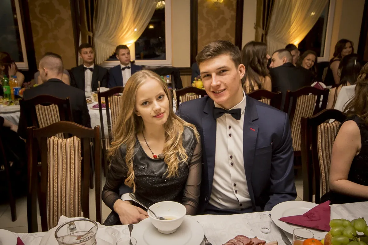 Studniówka LO im. Kopernika (zdjęcia, wideo)