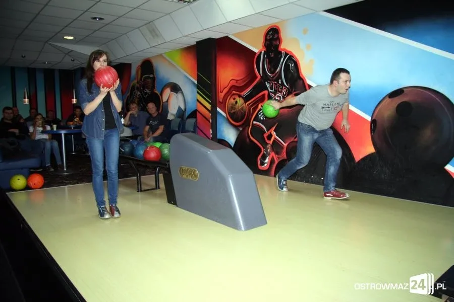 Liga bowlingowa: porażka lidera (zdjęcia)