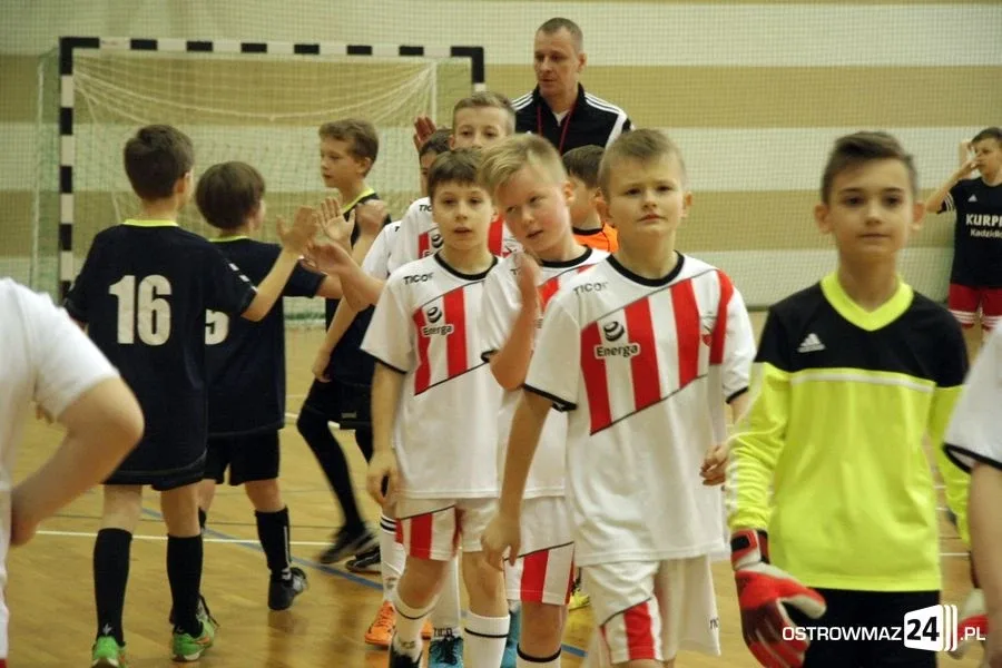 Młode Orły z pucharem dyrektora MOSiR (zdjęcia)
