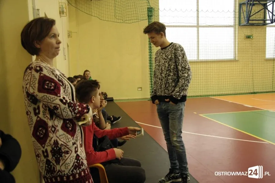 Miejska liga siatkówki dziewcząt (zdjęcia)