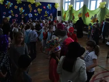 Zabawa karnawałowa w ZSP nr 1 (zdjęcia)
