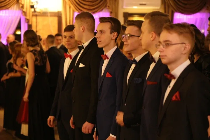 Studniówka Ekonomika - pierwsze zdjęcia