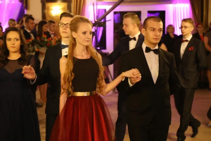 Studniówka Ekonomika - pierwsze zdjęcia