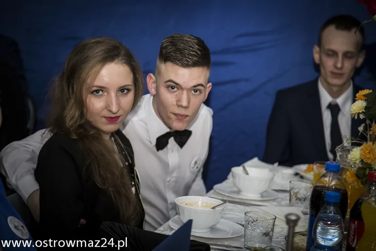 Zobacz relację ze studniówki ZS w Małkini (zdjęcia, wideo)