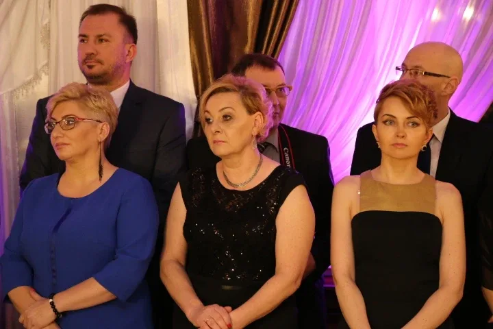 Studniówka Ekonomika - pierwsze zdjęcia