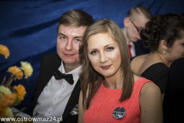 Zobacz relację ze studniówki ZS w Małkini (zdjęcia, wideo)