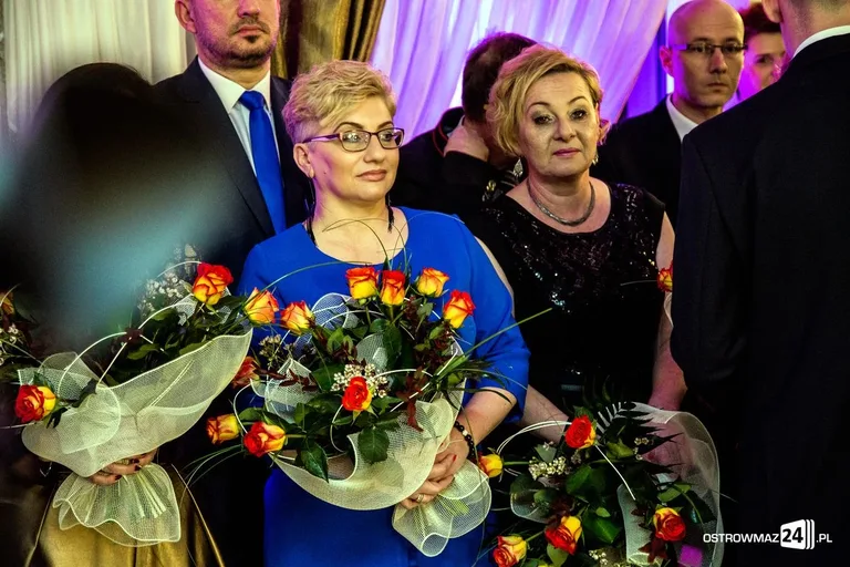 Studniówka Ekonomika 2016 - zobacz zdjęcia i wideo