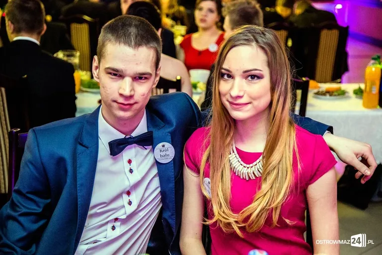 Studniówka Ekonomika 2016 - zobacz zdjęcia i wideo