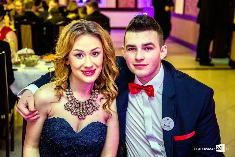 Studniówka Ekonomika 2016 - zobacz zdjęcia i wideo