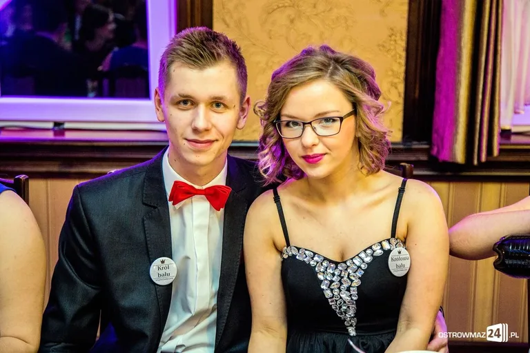 Studniówka Ekonomika 2016 - zobacz zdjęcia i wideo