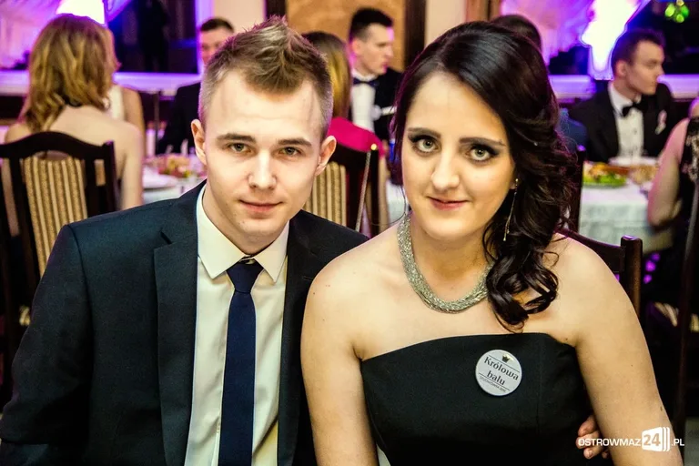 Studniówka Ekonomika 2016 - zobacz zdjęcia i wideo