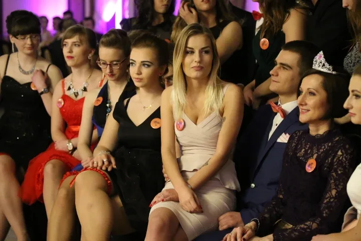 Studniówka Ekonomika - pierwsze zdjęcia