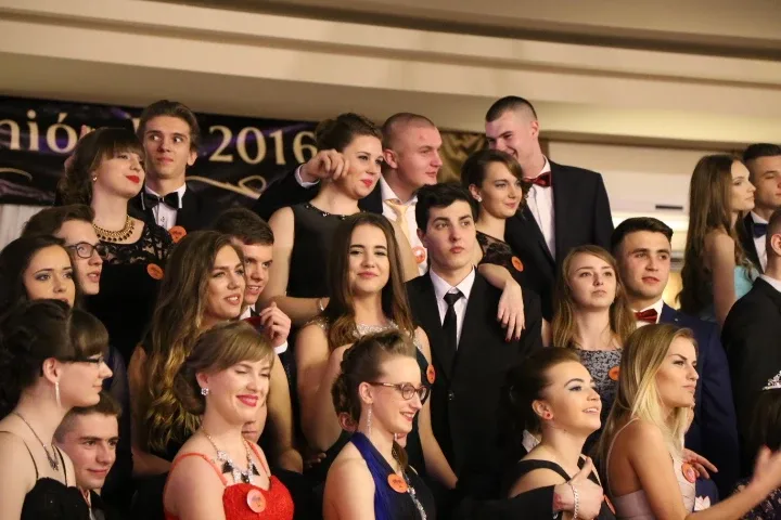 Studniówka Ekonomika - pierwsze zdjęcia