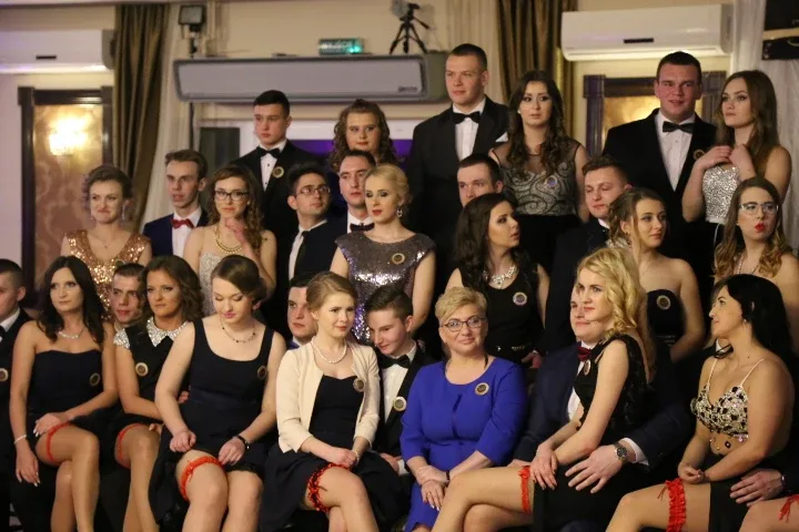 Studniówka Ekonomika - pierwsze zdjęcia