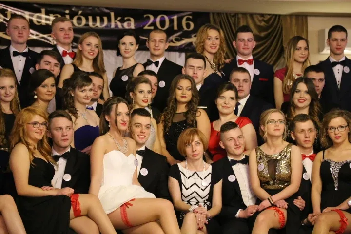 Studniówka Ekonomika - pierwsze zdjęcia