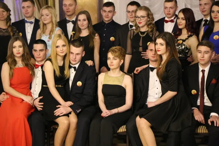 Studniówka Ekonomika - pierwsze zdjęcia
