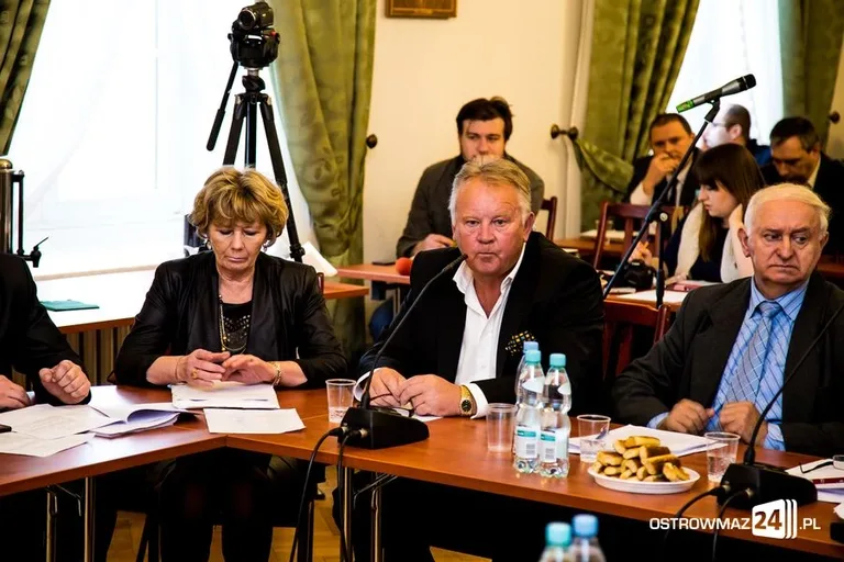 Nie będzie wyższych opłat za śmieci (zdjęcia, wideo)