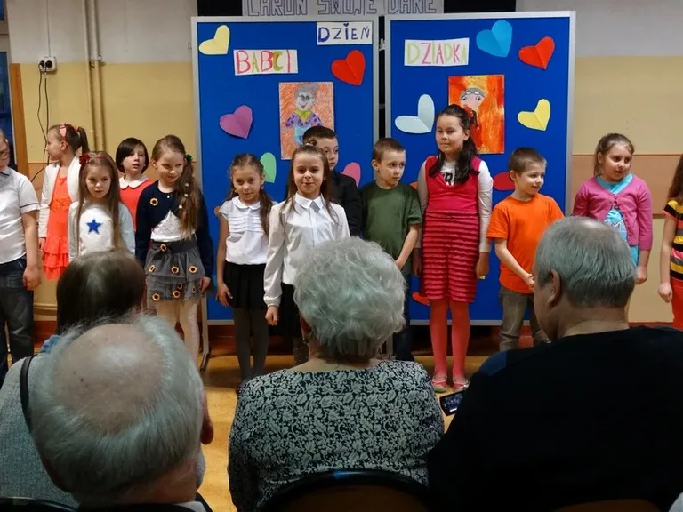 Świętowali Dzień Babci i Dziadka (zdjęcia)