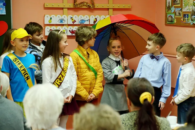 Dzień Babci i Dziadka w SP nr 1 (zdjęcia)