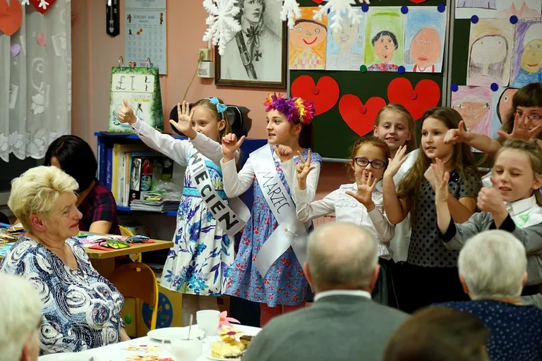 Dzień Babci i Dziadka w SP nr 1 (zdjęcia)