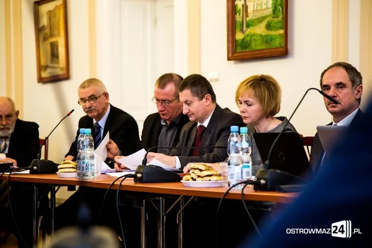 Nie będzie wyższych opłat za śmieci (zdjęcia, wideo)