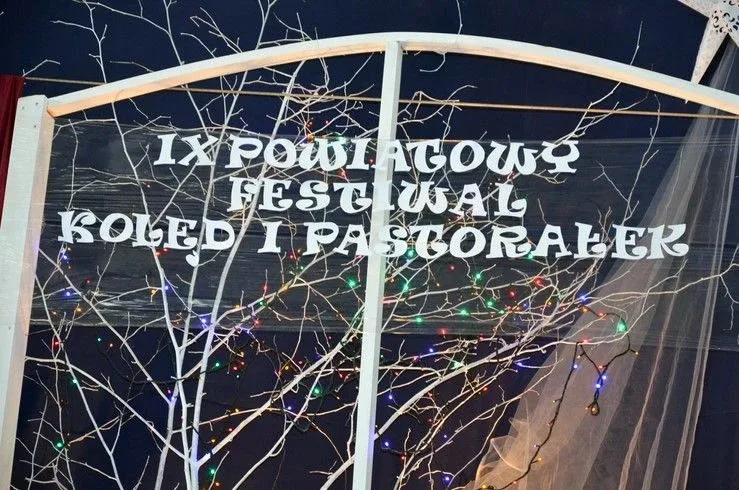 Powiatowy festiwal kolęd i pastorałek (zdjęcia)