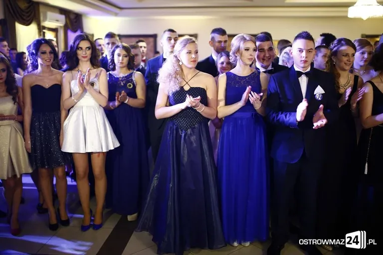 Podróż w czasie. Studniówka Kopernika 2015 (zdjęcia, wideo)