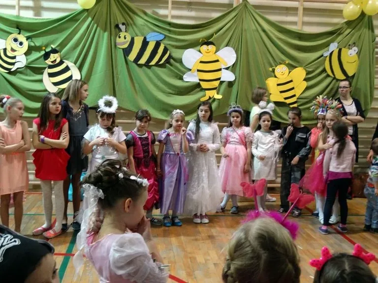 Zabawa karnawałowa w ZSP nr 1 (zdjęcia)