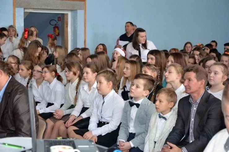 Powiatowy festiwal kolęd i pastorałek (zdjęcia)