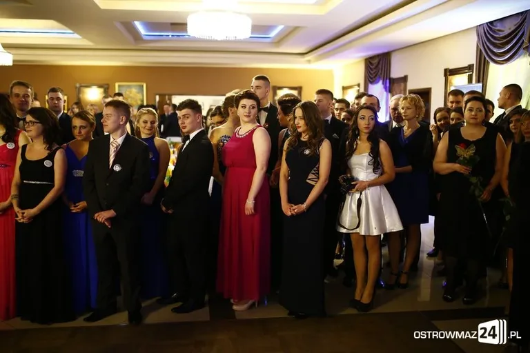 Podróż w czasie. Studniówka Kopernika 2015 (zdjęcia, wideo)