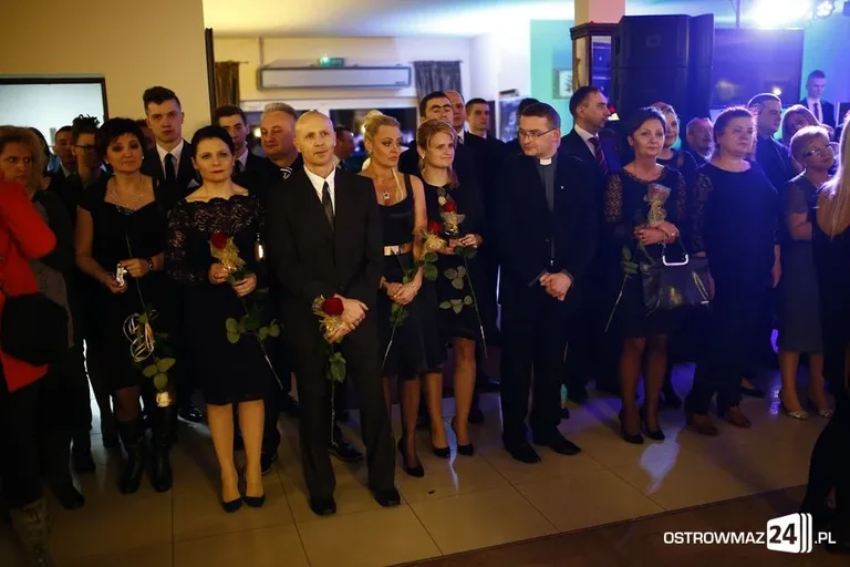 Podróż w czasie. Studniówka Kopernika 2015 (zdjęcia, wideo)