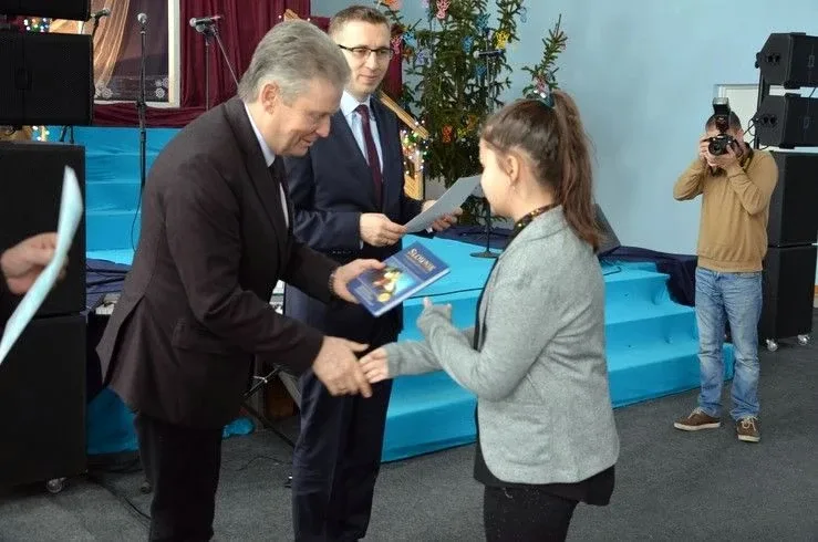 Powiatowy festiwal kolęd i pastorałek (zdjęcia)