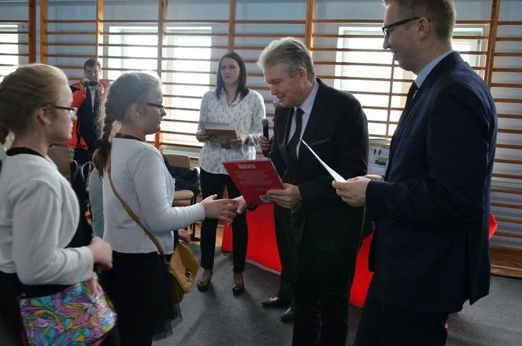 Powiatowy festiwal kolęd i pastorałek (zdjęcia)