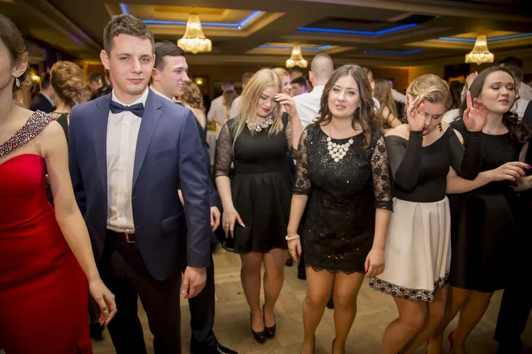 Studniówka LO im. Kopernika (zdjęcia, wideo)