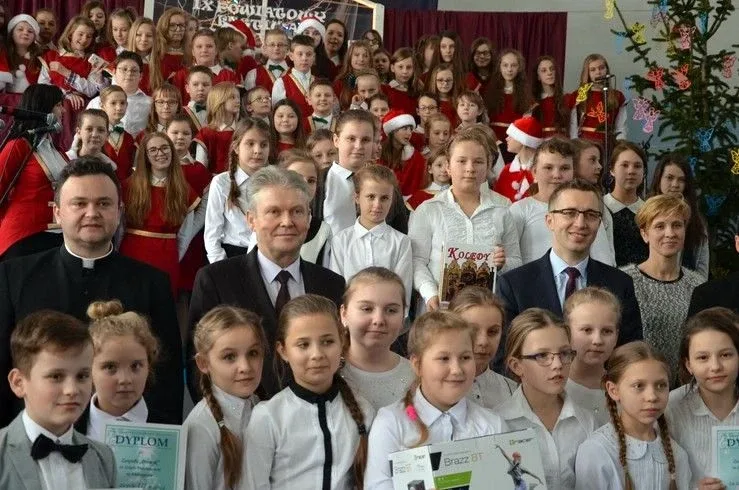 Powiatowy festiwal kolęd i pastorałek (zdjęcia)