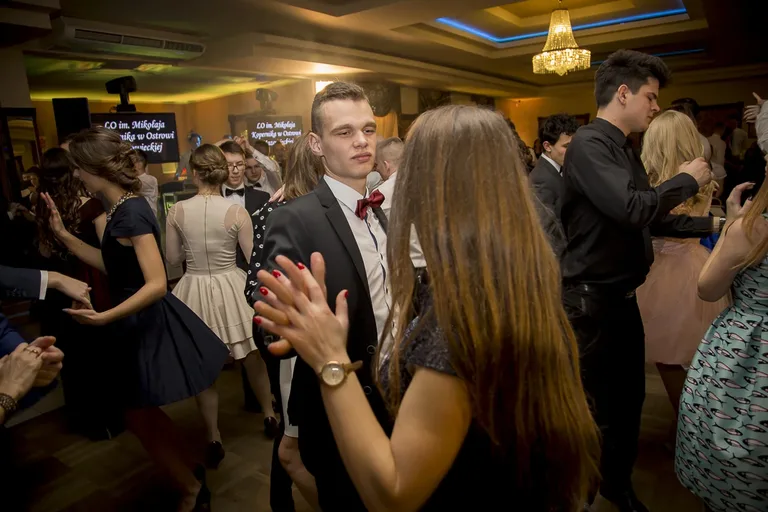Studniówka LO im. Kopernika (zdjęcia, wideo)