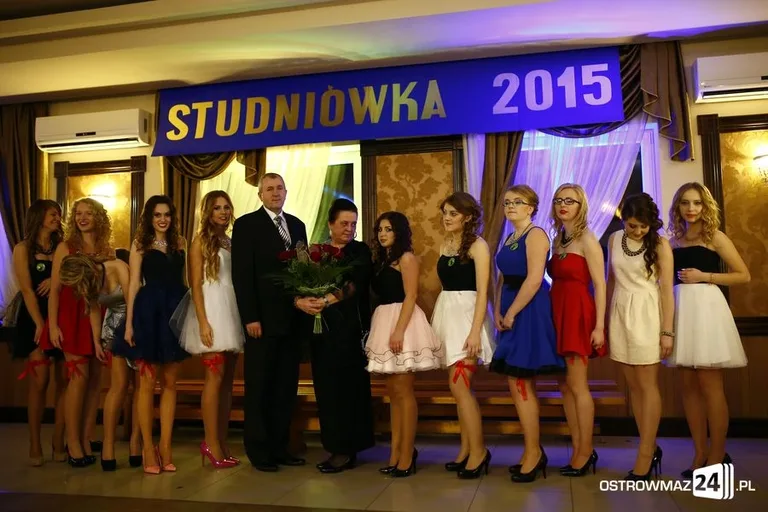Podróż w czasie. Studniówka Kopernika 2015 (zdjęcia, wideo)