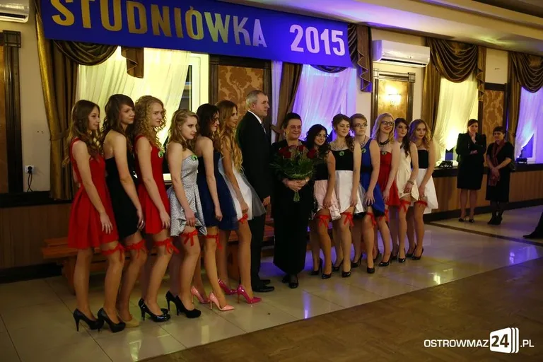 Podróż w czasie. Studniówka Kopernika 2015 (zdjęcia, wideo)