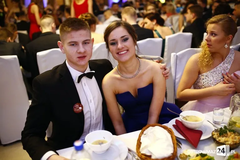 Podróż w czasie. Studniówka Kopernika 2015 (zdjęcia, wideo)
