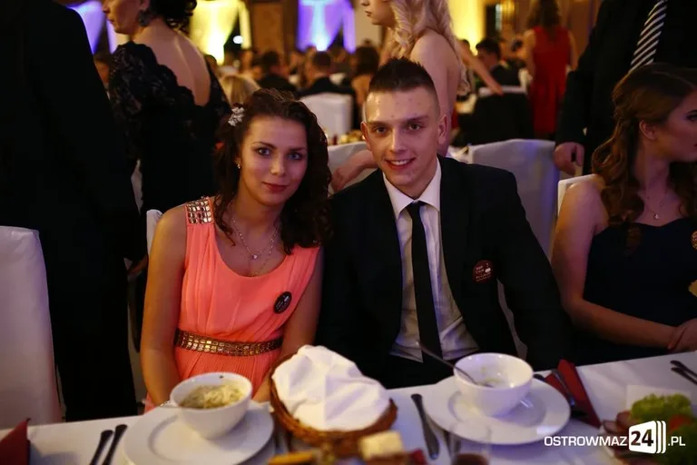Podróż w czasie. Studniówka Kopernika 2015 (zdjęcia, wideo)