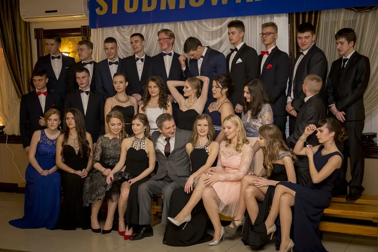 Studniówka LO im. Kopernika (zdjęcia, wideo)