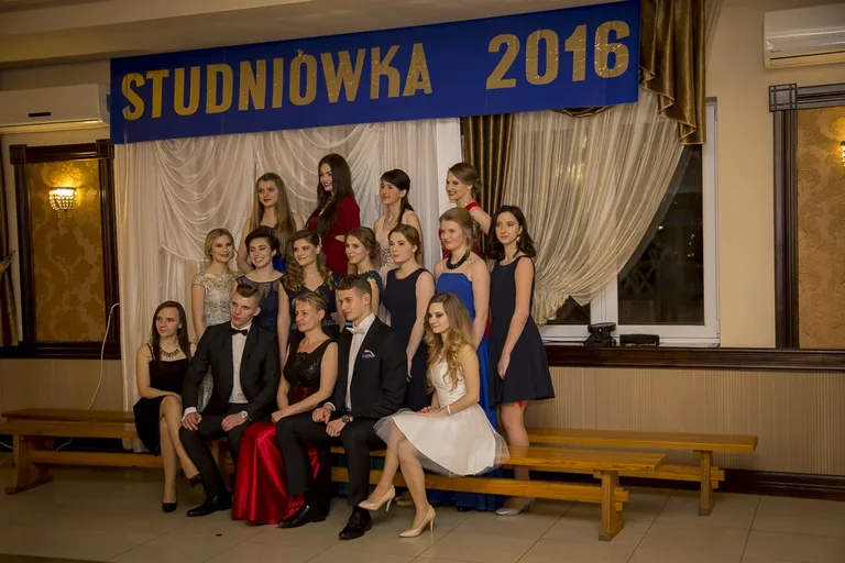 Studniówka LO im. Kopernika (zdjęcia, wideo)