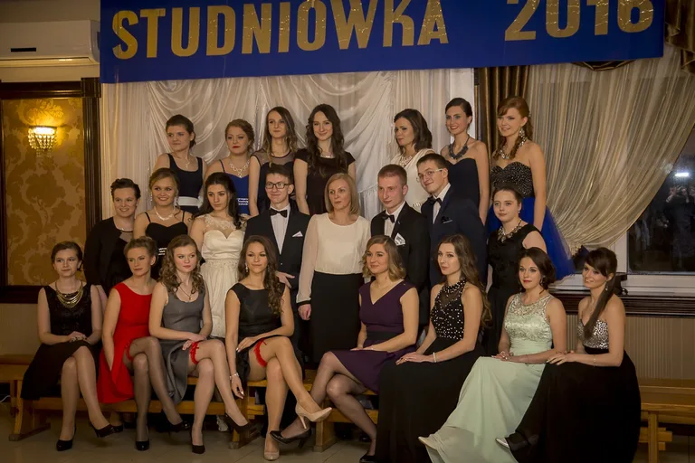 Studniówka LO im. Kopernika (zdjęcia, wideo)