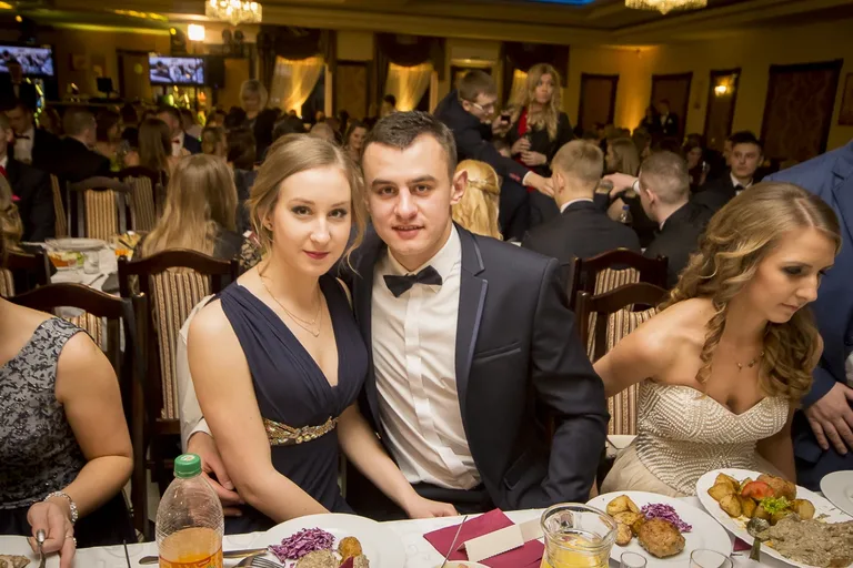 Studniówka LO im. Kopernika (zdjęcia, wideo)