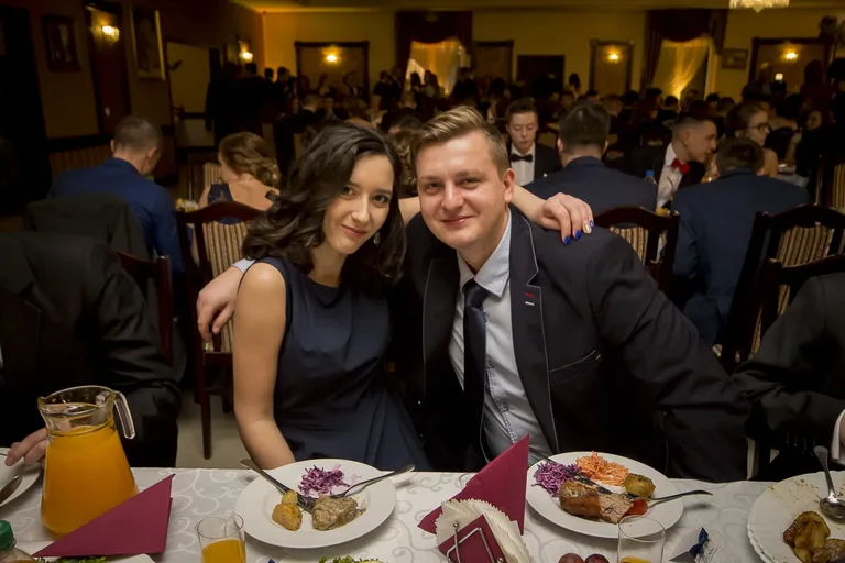 Studniówka LO im. Kopernika (zdjęcia, wideo)