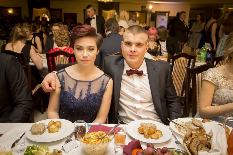 Studniówka LO im. Kopernika (zdjęcia, wideo)