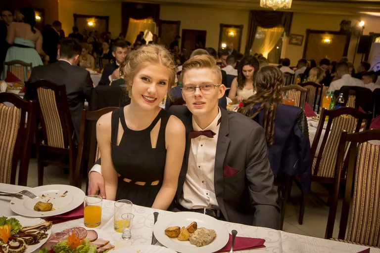 Studniówka LO im. Kopernika (zdjęcia, wideo)